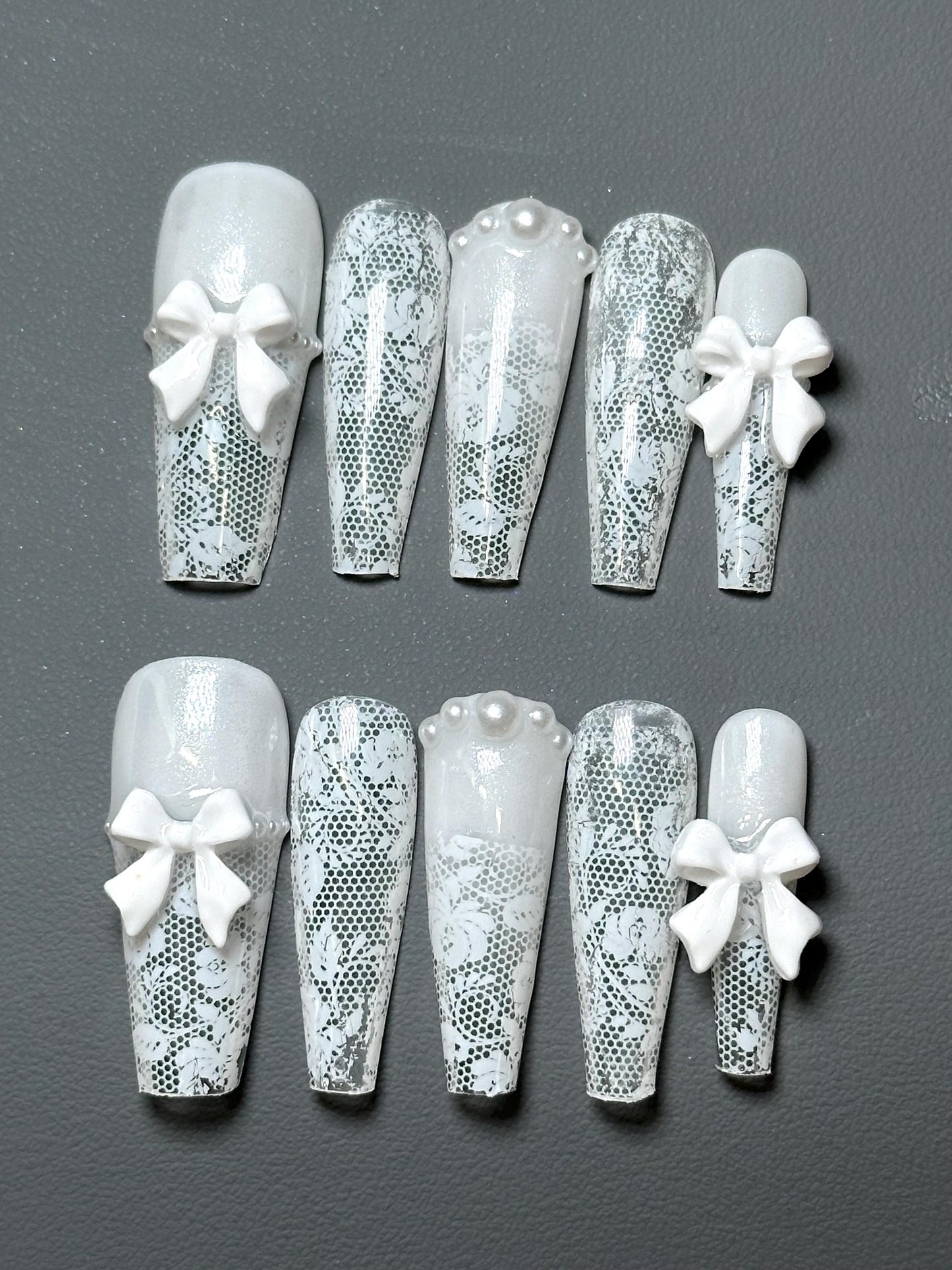 White Lace Custom Press-on Nails