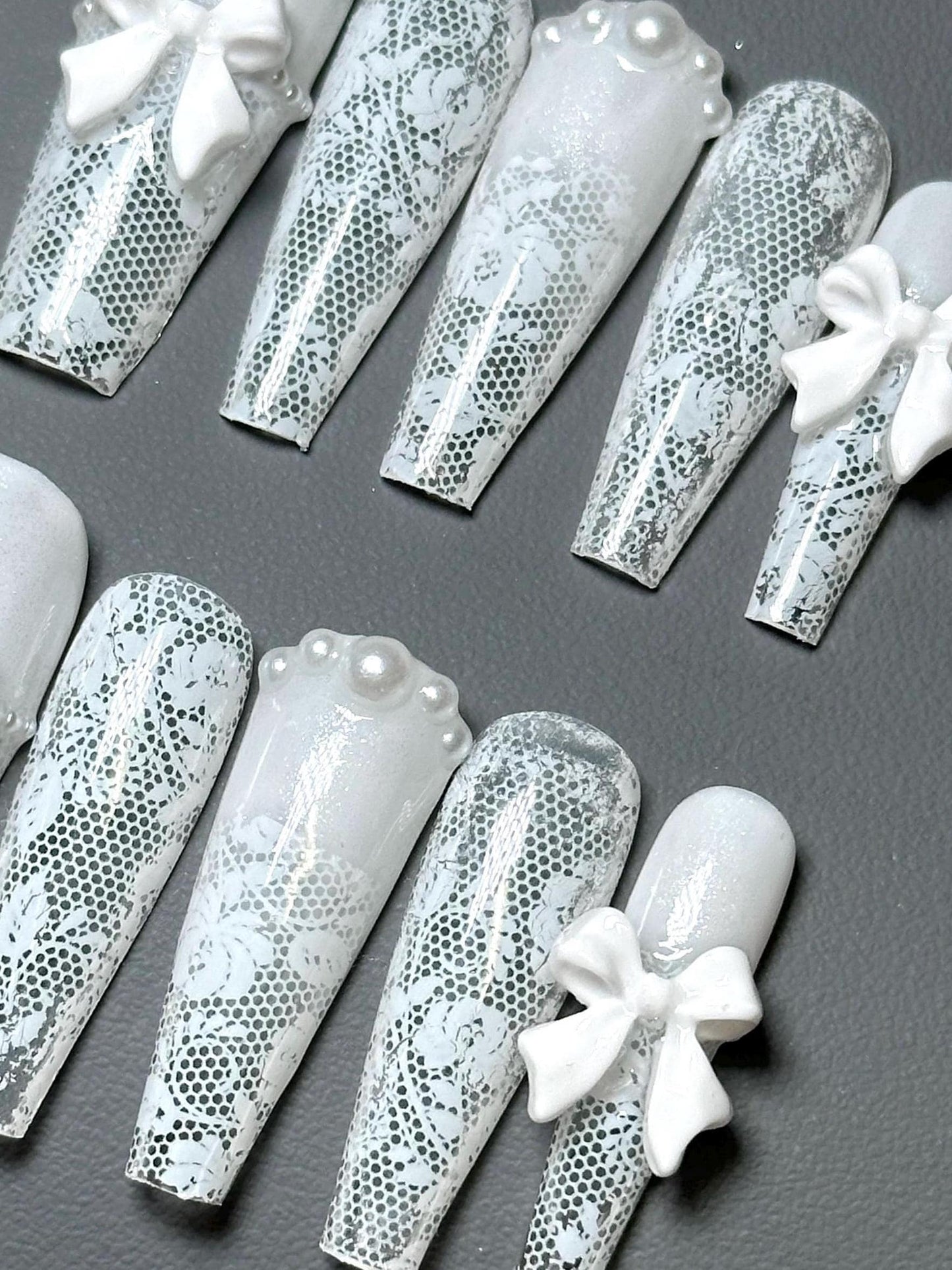 White Lace Custom Press-on Nails