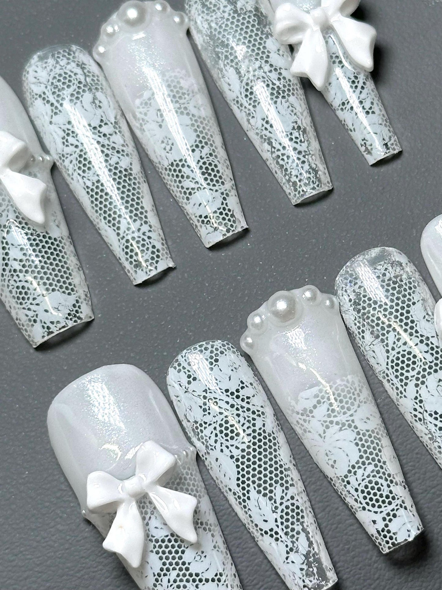 White Lace Custom Press-on Nails